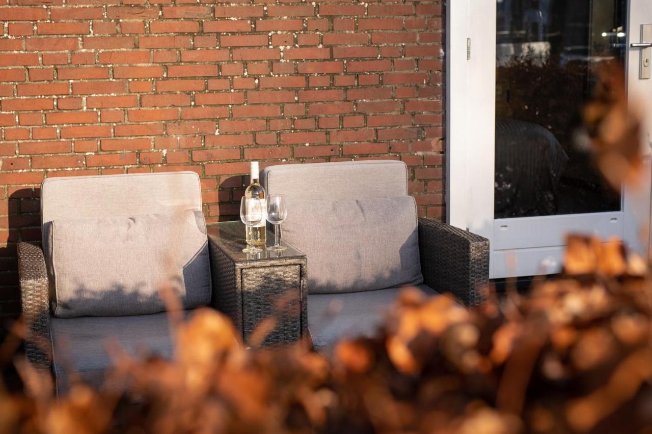 Yep! Slapen Bij De Sluis Bed & Breakfast Blokzijl Exterior photo