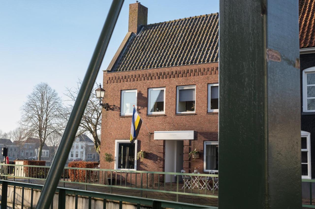 Yep! Slapen Bij De Sluis Bed & Breakfast Blokzijl Exterior photo