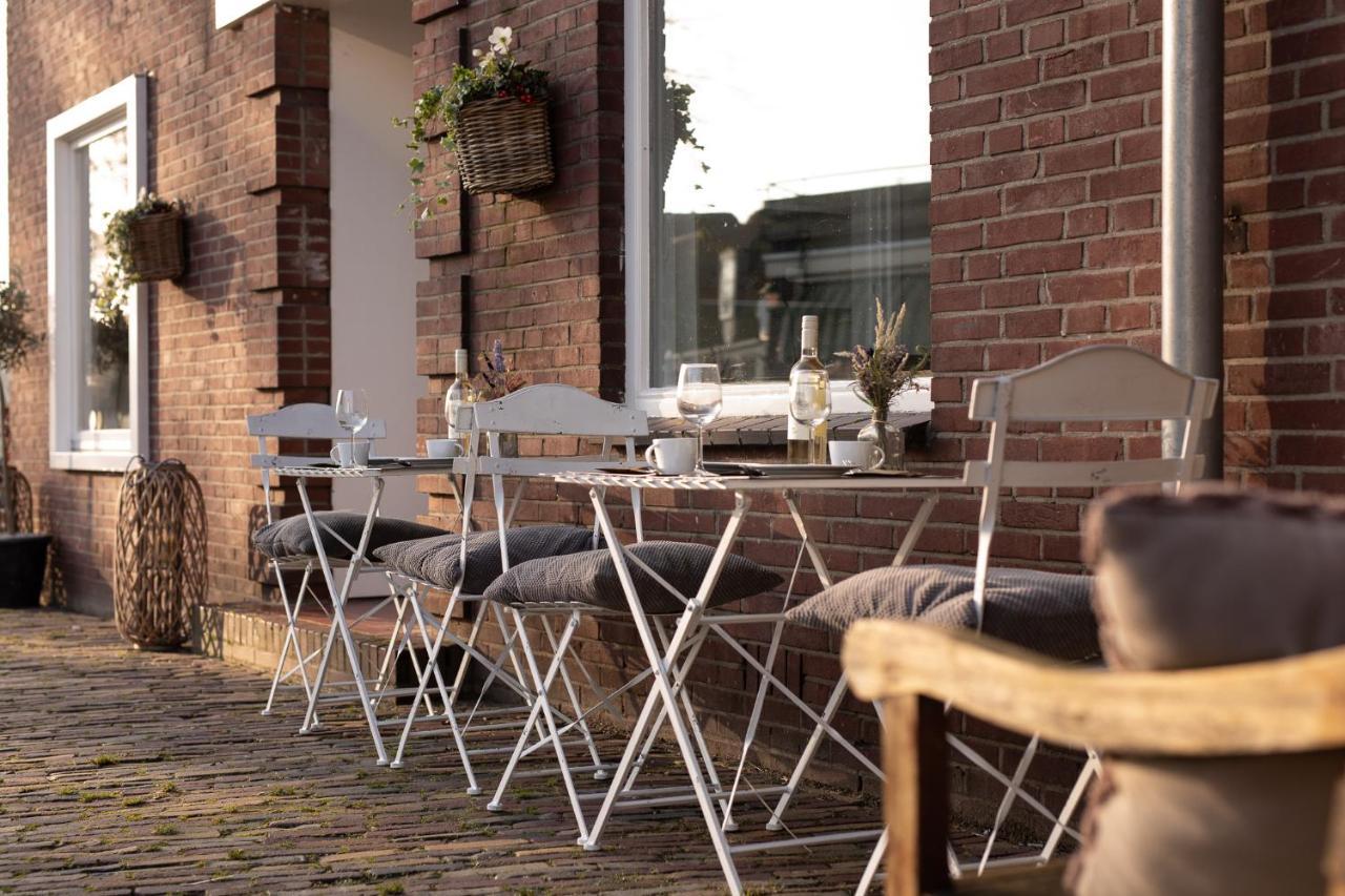Yep! Slapen Bij De Sluis Bed & Breakfast Blokzijl Exterior photo